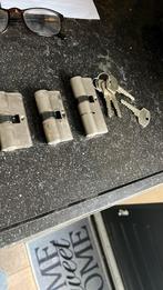 3 cilinders, Ophalen of Verzenden, Zo goed als nieuw, Koper of Messing, Slot