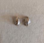 Vintage goud en zilverkleurige clip oorbellen., Ophalen of Verzenden, Zo goed als nieuw, Goud, Overige materialen