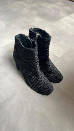 Zara teddy laarzen zwart maat 40, Kleding | Dames, Ophalen of Verzenden