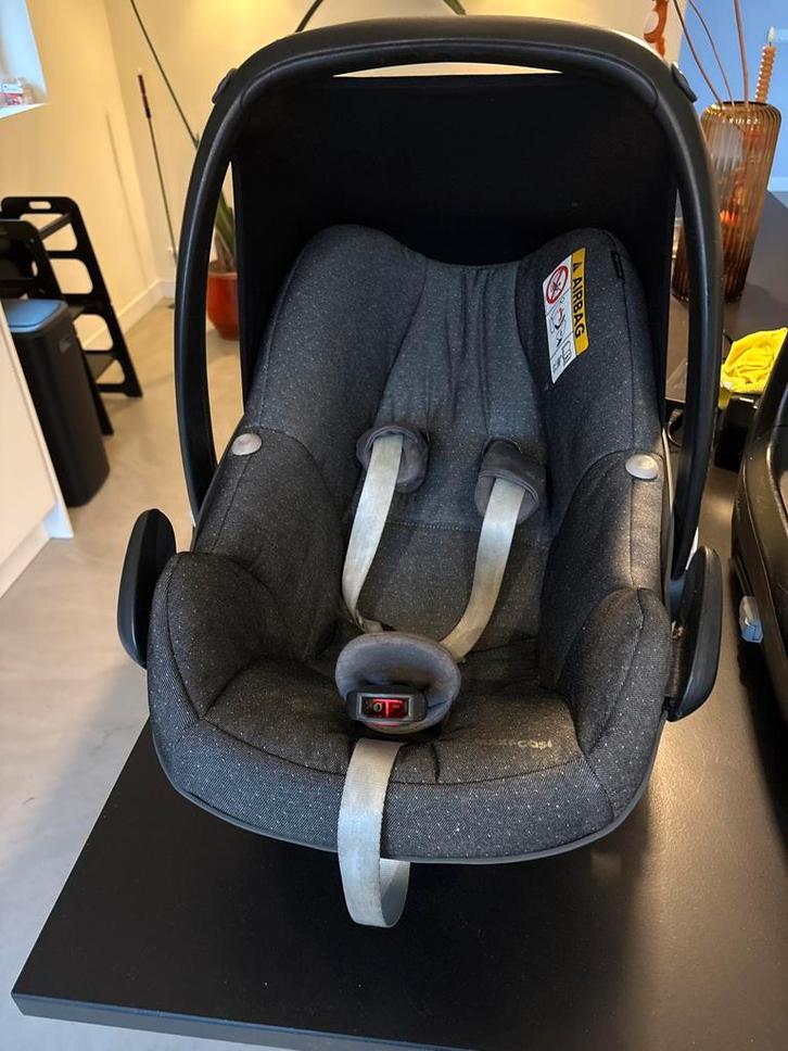 Maxi-Cosi Cabriofix met Isofix Base, Kinderen en Baby's, Autostoeltjes, Gebruikt, Maxi-Cosi, 0 t/m 13 kg, Isofix, Zijbescherming