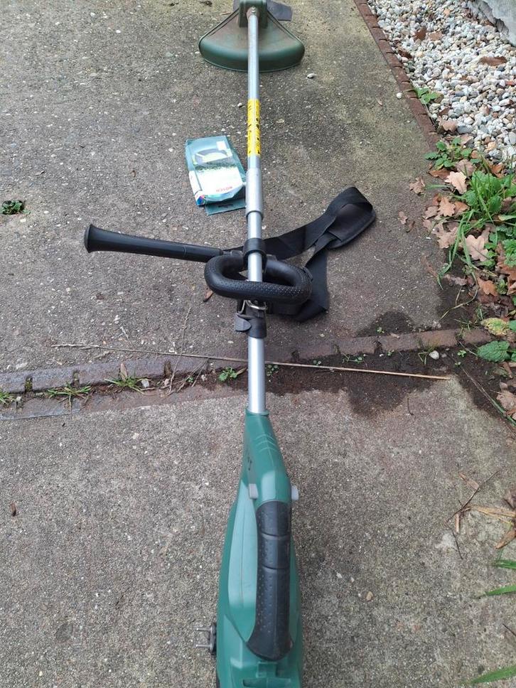 Bosmaaier Bosch AFS 27-34, Tuin en Terras, Bosmaaiers, Gebruikt, Elektrisch, 30 tot 50 cm, Ophalen of Verzenden