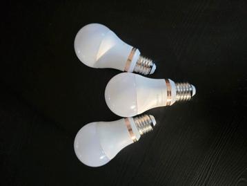 Wiz smartlap E27 color beschikbaar voor biedingen