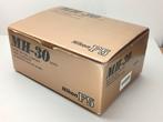 Nikon MH-30 Quick Charger voor Nikon F5, Ophalen of Verzenden, Gebruikt, Oplaadbaar