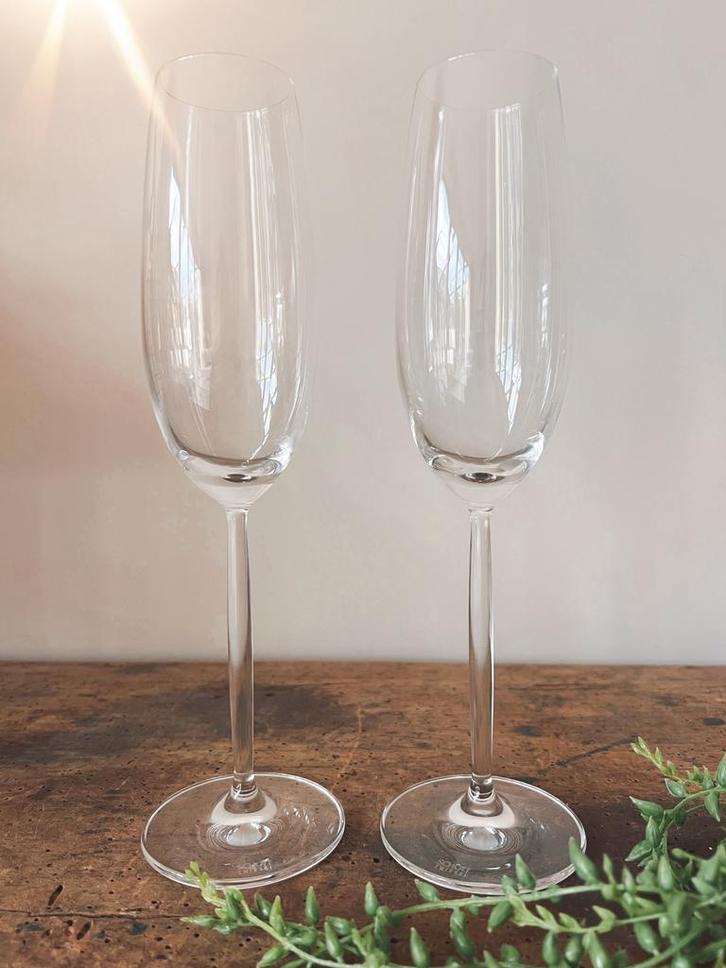 Schott Zwiesel Muse champagneglazen 2 stuks Tritan kristal, Huis en Inrichting, Keuken | Servies, Zo goed als nieuw, Overige typen