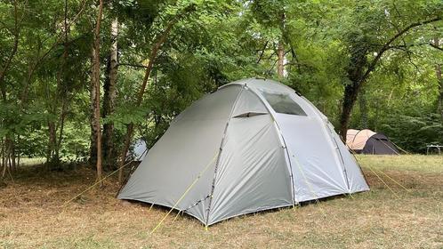 Tent kampeertent 4-persoons, Caravans en Kamperen, Tenten, tot en met 4, Zo goed als nieuw, Ophalen
