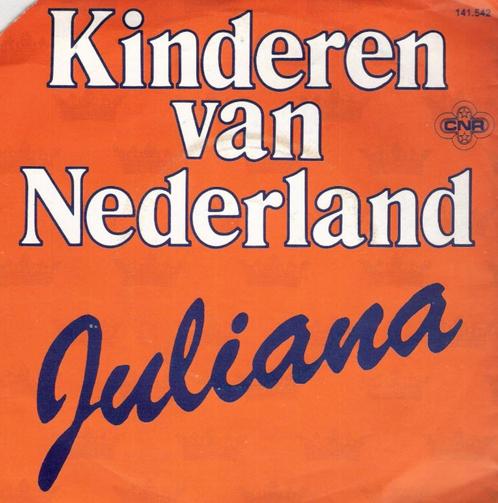 Kinderen van Nederland zingen "Juliana" en "Wilhelmus" vinyl, Verzamelen, Koninklijk Huis en Royalty, Gebruikt, Kaart, Foto of Prent