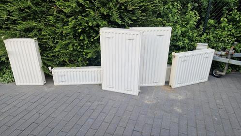 Diverse radiatoren, Doe-het-zelf en Verbouw, Verwarming en Radiatoren, Gebruikt, Radiator, 800 watt of meer, 30 tot 80 cm, Hoog rendement (Hr)