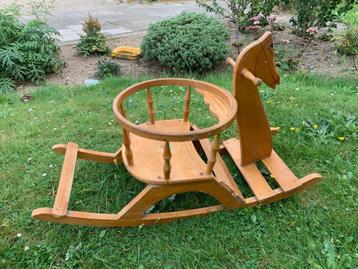 HOUTEN HOBBELPAARD  50 JAREN beschikbaar voor biedingen