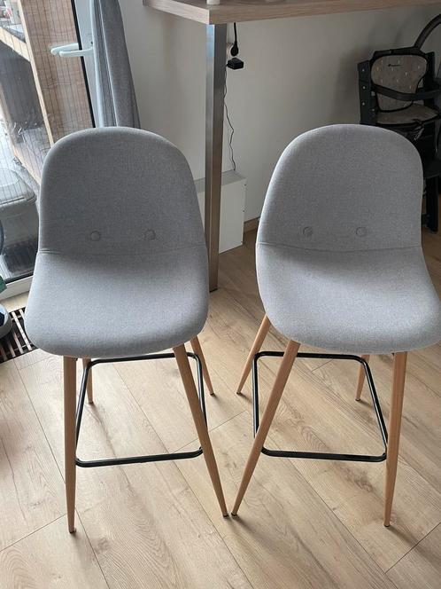 2 barkrukken zit hoogte 75cm, Huis en Inrichting, Barkrukken, Zo goed als nieuw, 60 tot 90 cm, Hout, Kunststof, 2 krukken, Met voetsteun