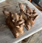 2 antieke stenen beeldjes mythologie, Ophalen of Verzenden, Gebruikt, Mens