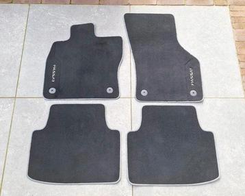 Originele Volkswagen Passat B8 luxe mattenset beschikbaar voor biedingen