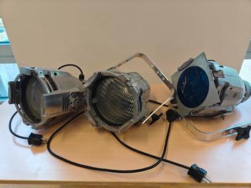 Drie vintage spots met stekker voor €15