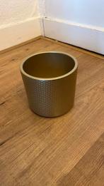 Gouden bloempotje, Rond, Ophalen of Verzenden, Zo goed als nieuw, Aardewerk