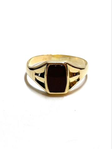 14k gouden ring met een carneool beschikbaar voor biedingen