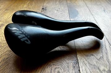 Fietszadel Selle SMP TRK LARGE GEL (Touring/Trekking, City) beschikbaar voor biedingen