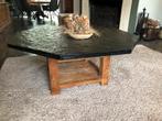 Salontafel. Blad is noors leisteen. 110/120 8-hoekig, Huis en Inrichting, Tafels | Salontafels, Ophalen, Overige materialen, Zo goed als nieuw