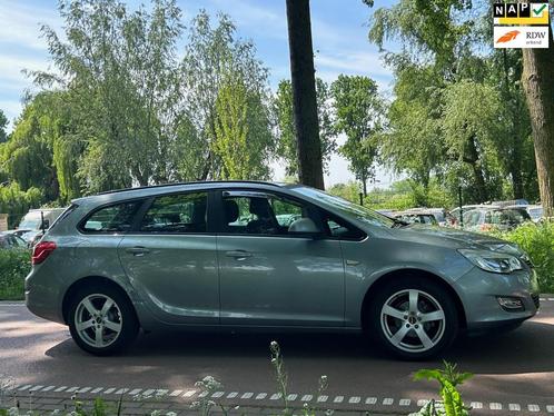 Opel Astra Sports Tourer 1.4 Turbo Edition AIRCO!6BAK!APK!KO, Auto's, Opel, Bedrijf, Te koop, Astra, ABS, Airbags, Airconditioning