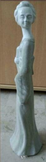 Stenen beeld Japanse vrouw, Verzamelen, Beelden en Beeldjes, Ophalen of Verzenden, Gebruikt, Mens