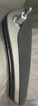 Armsteun links mercedes vito w447, Ophalen