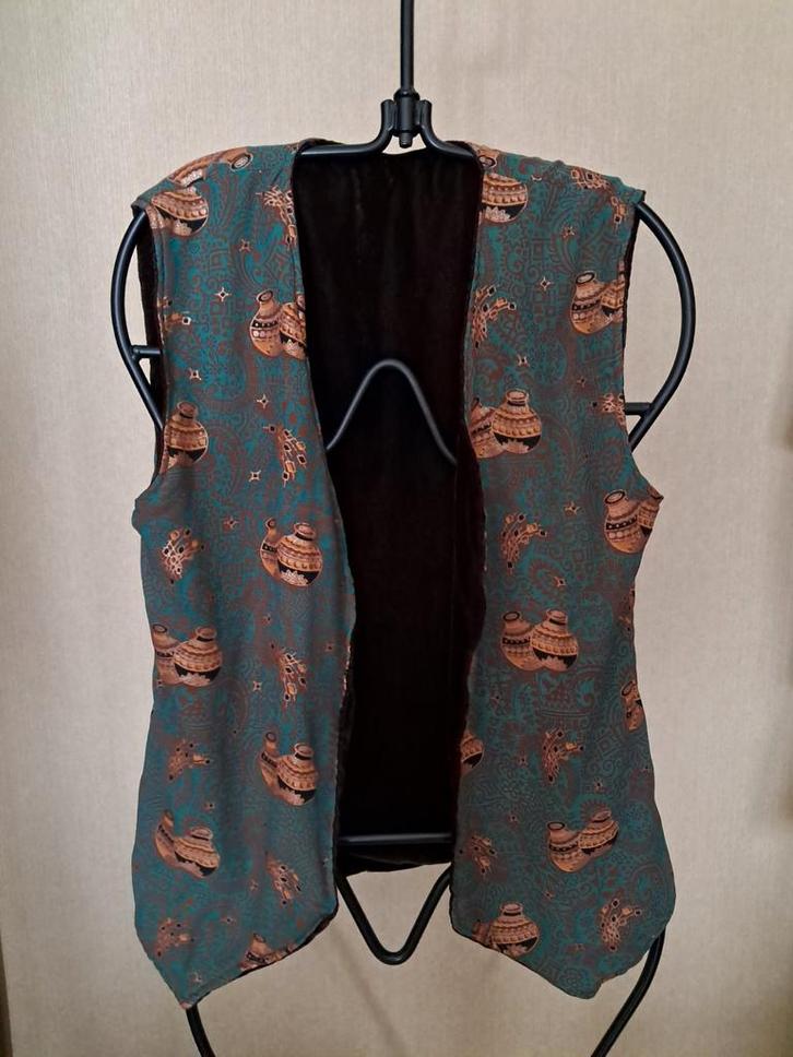 Damesvest dubbelzijdig - Maat M, Kleding | Dames, Bodywarmers, Zo goed als nieuw, Maat 38/40 (M), Groen, Ophalen of Verzenden