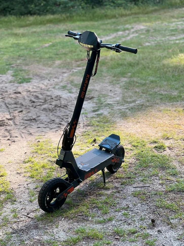 Kukirin g2, Fietsen en Brommers, Steps, Zo goed als nieuw, Elektrische step (E-scooter), Ophalen