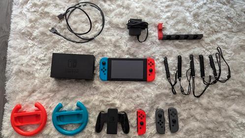 Nintendo Switch 1 [uitgebreide set], Spelcomputers en Games, Spelcomputers | Nintendo Wii, Zo goed als nieuw, Met 3 controllers of meer