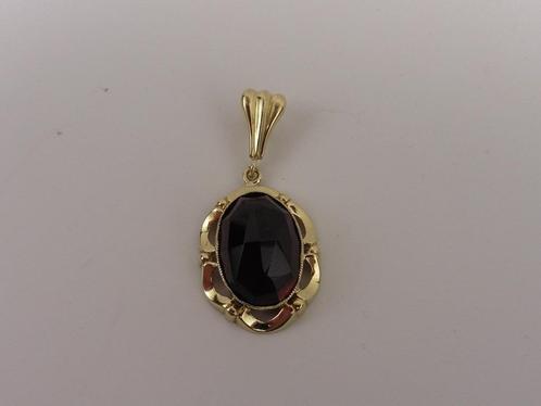 Gouden hanger met granaat                                G99, Sieraden, Tassen en Uiterlijk, Kettinghangers, Gebruikt, Goud, Rood