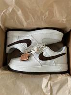 *NEW* NIKE AIR FORCE 1 42 LOW SNKRS DAY 5TH ANNIVERSARY, Kleding | Heren, Schoenen, Wit, Nike, Nieuw, Ophalen of Verzenden