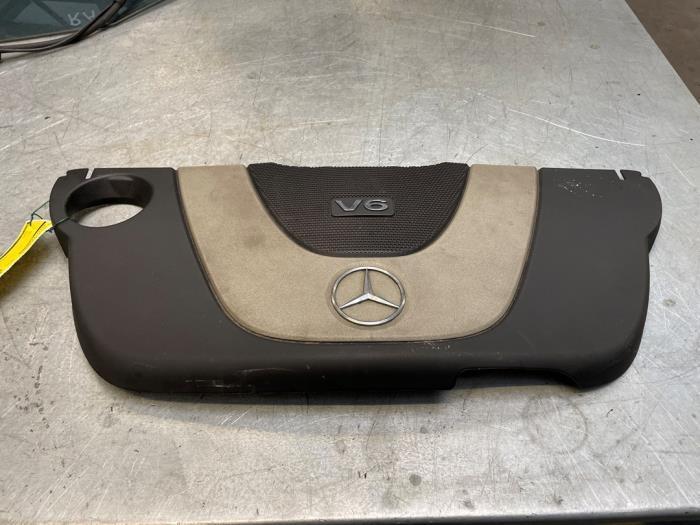 Motor Beschermplaat van een Mercedes E-Klasse, Auto-onderdelen, Carrosserie en Plaatwerk, Mercedes-Benz, Gebruikt, 3 maanden garantie