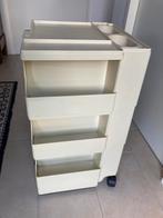 Joe Colombo trolley, Ophalen, Gebruikt, 50 tot 100 cm, 3 of 4 laden