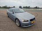 BMW e92 320i, Auto's, BMW, 65 €/maand, Achterwielaandrijving, 1995 cc, Zwart