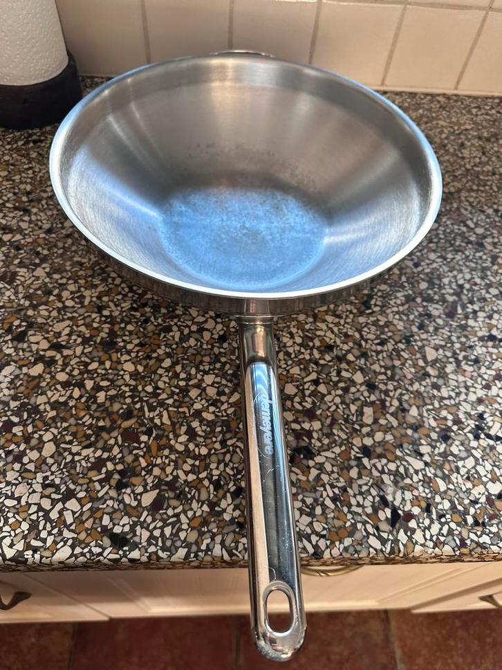 Demeyere wokpan 34 cm, Huis en Inrichting, Woonaccessoires | Etagères, Zo goed als nieuw, Ophalen of Verzenden