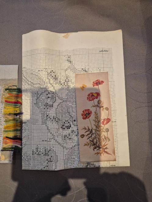 Eva Rosenstand borduurpatroon wandkleed klaprozen, Hobby en Vrije tijd, Borduren en Borduurmachines, Zo goed als nieuw, Patroon