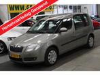 Skoda Roomster 1.4-16V Style Airco, Trekhaak, Isofix, Stuurb, Auto's, Voorwielaandrijving, Gebruikt, Zwart, 4 cilinders