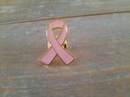 1 mooie pin van een roze lint te koop (Pink Ribbon), Ophalen of Verzenden, Nieuw, Overige onderwerpen, Speldje of Pin