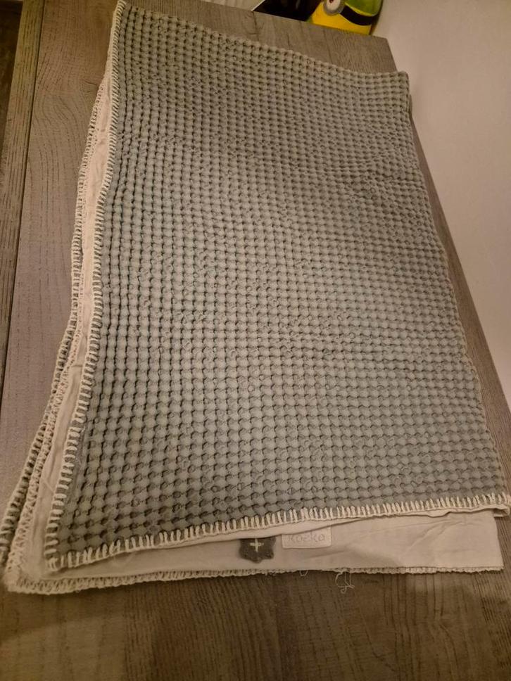 Koeka Ledikant Deken - Wafelstof, Huis en Inrichting, Woonaccessoires | Kussens, Ophalen