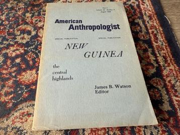American Anthropologist. New Guinea the Central Highlands. beschikbaar voor biedingen