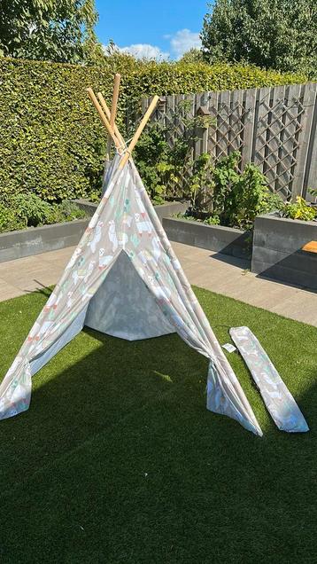 Tipi tent speeltent lama beschikbaar voor biedingen