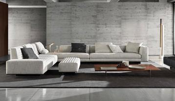Minotti Roger Configuratie modulaire hoekbank showmodel 2024 beschikbaar voor biedingen
