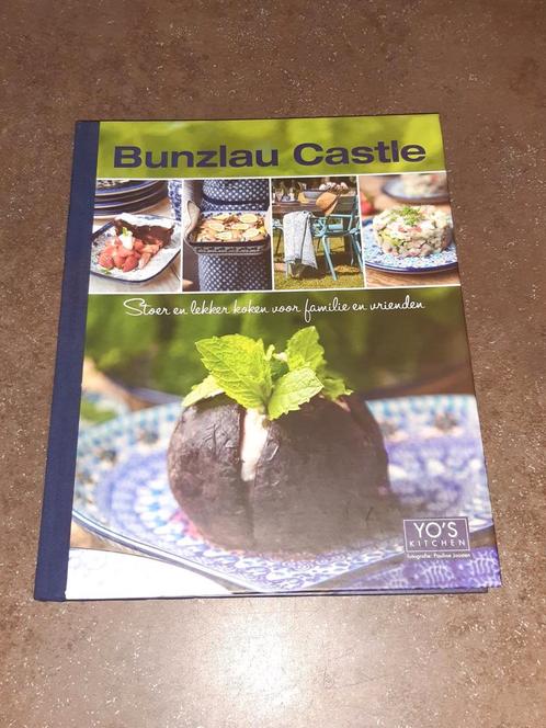 Bunzlau castle nieuwstaat, Boeken, Kookboeken, Zo goed als nieuw, Ophalen of Verzenden