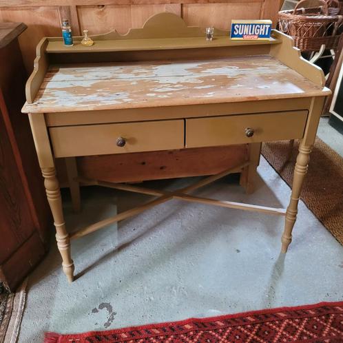 Brocante oude kaptafel wastafel commode met opstaande rand, Antiek en Kunst, Curiosa en Brocante, Ophalen
