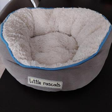Little Rascals puppie mandje+tuigje. beschikbaar voor biedingen