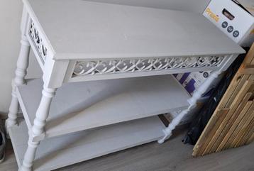 Side table/schoenenrek. Grijs. beschikbaar voor biedingen