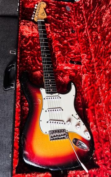 63 strat replica beschikbaar voor biedingen