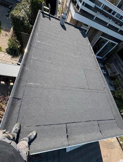 Dakdakker gezocht? Snel, Betrouwbaar en vakkundig, Doe-het-zelf en Verbouw, Dakpannen en Dakbedekking, Dakpannen, Steen of Klei