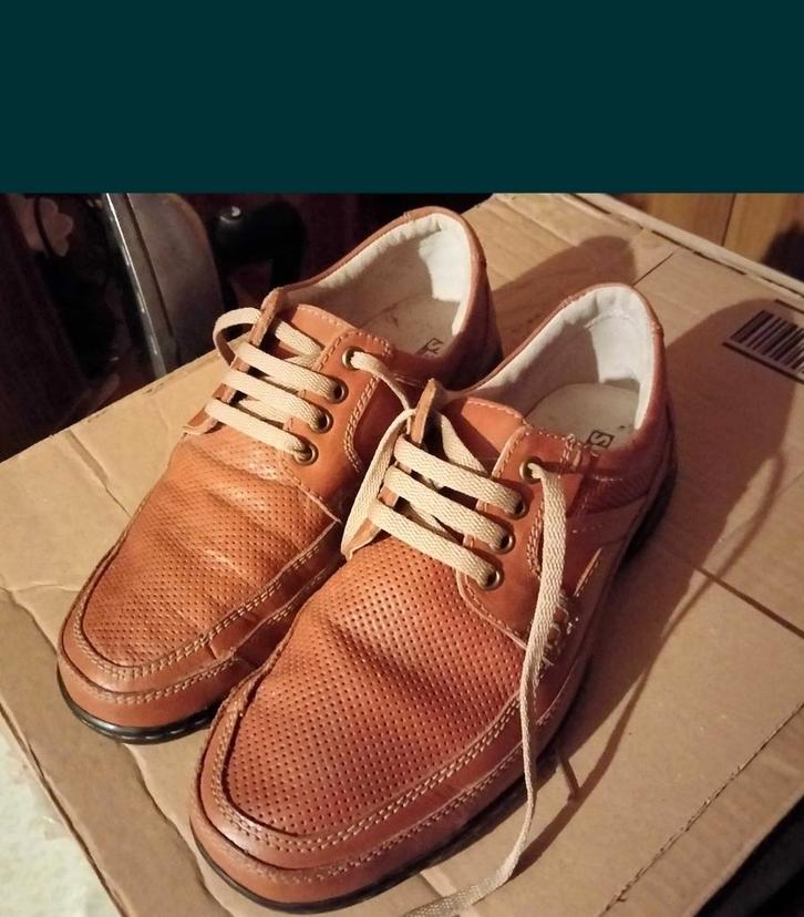 Mooie heren leren veterschoenen  45, Kleding | Heren, Schoenen, Zo goed als nieuw, Veterschoenen, Bruin, Ophalen of Verzenden