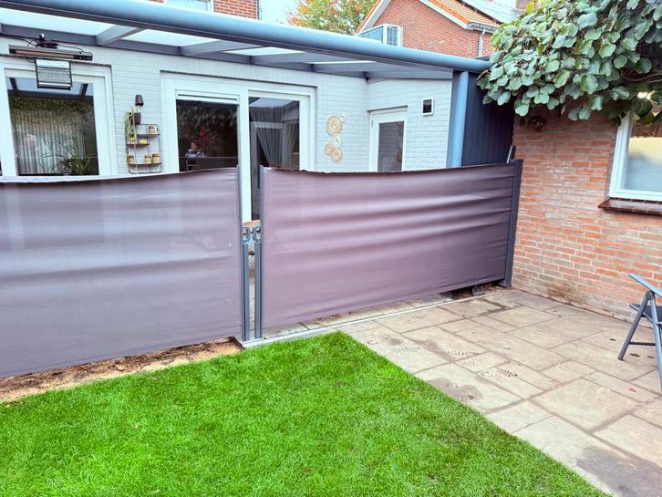 2x Uittrekbaar windscherm - zwart, Tuin en Terras, Tuinschermen, Zo goed als nieuw, Overige materialen, 150 tot 200 cm, 200 cm of meer