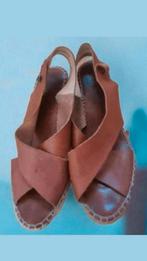 ✨️SALE‼️Bruine Sandalen Sleehak Maat 36✨️, Kleding | Dames, Schoenen, Ophalen of Verzenden, Gedragen, Bruin, Sandalen of Muiltjes