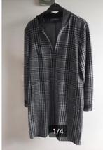 Bthree klassieke ruit jurk, Zwart, Ophalen of Verzenden, Zo goed als nieuw, Boven de knie