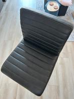 Jysk bartafel & Gamma barkrukken, Ophalen, Zo goed als nieuw, Twee